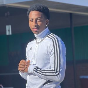 Meet your Posher, Bobby